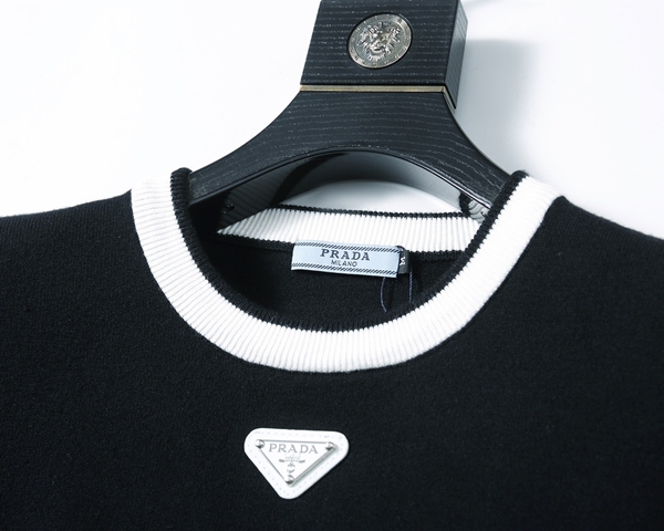 ブランドセーター全体デザイン